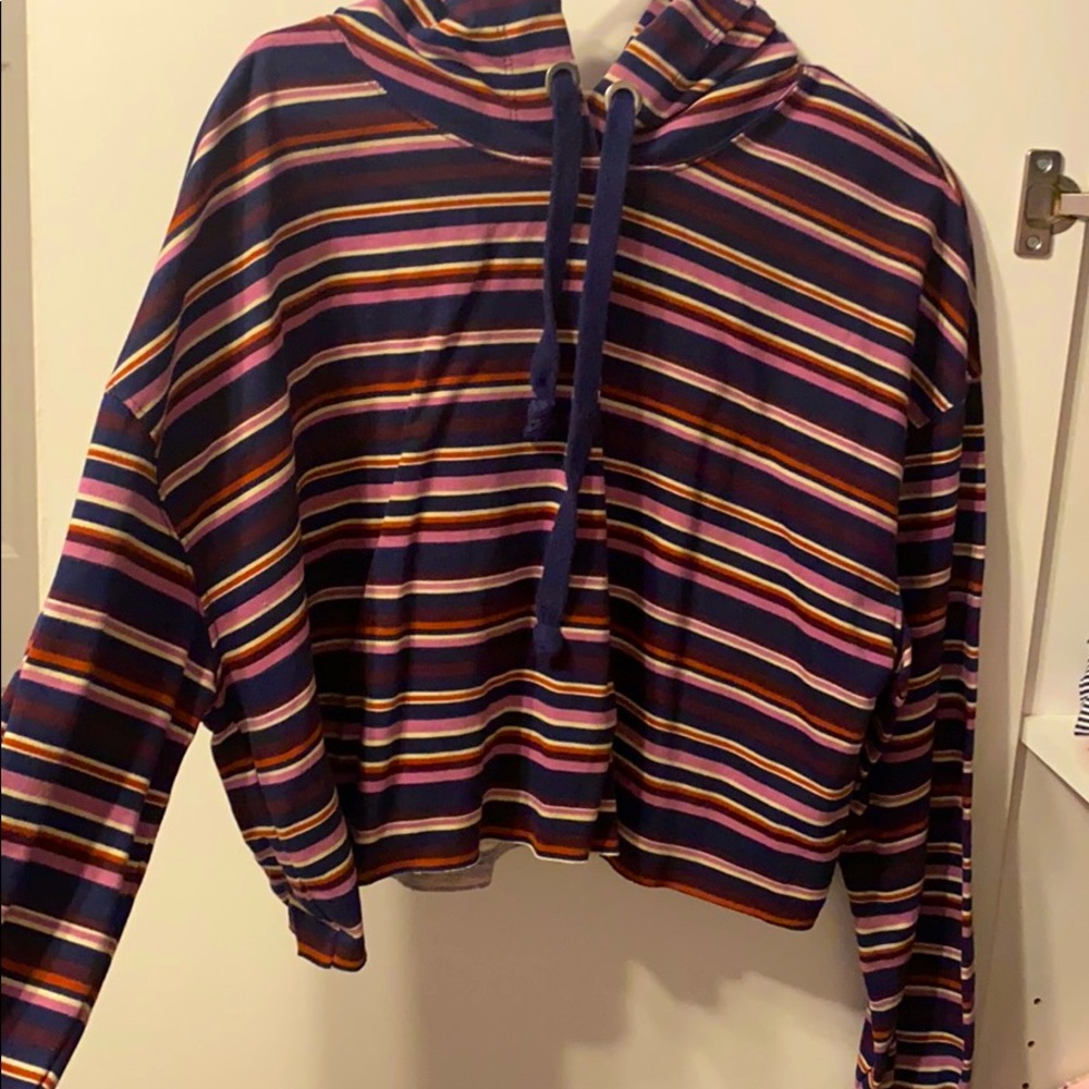 Cropped sweater